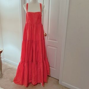 J Crew UK Limited, size 6, 100% Polyester. Peach in color